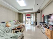 保辉香景园朝向南北温馨3居室诚意出售