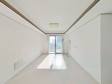 融信铂爵 带电梯 中间楼层采光好 南北通透 次新房 停车方便