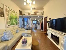 一个露台可以任您做自己梦想中的花园 菜园 还可以做成房间餐厅