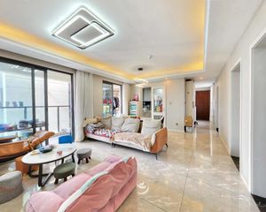 朗悦府宸园 3室2厅 东南