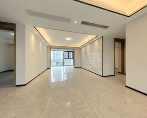 春屿溪岸3室2厅东南