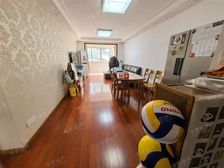 精装三房得房率高,一梯两户,采光无遮挡。