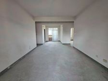 恒盛新上边套两房 一天没住过 送车位 房东新房已定诚心出售