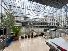 静安区,彭浦新村,2楼带露台,2房1厅,价钱美丽,随时看房