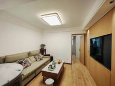 近地铁,婚房装修,两房朝南,拎包入住,房东诚售,看房随时