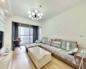 龙湖上城天街广场2室2厅东北