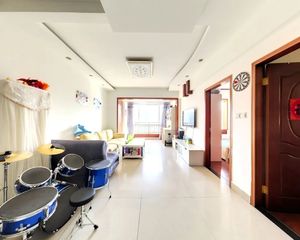 上河新城2室1厅东南