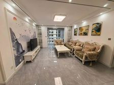 永安路小学西临世纪名郡真正的业主品牌装修 通透三室老证过户费