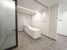 东广场正商国际大厦半价出售税费低随时可用随时过户