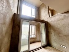 (朝南四房)江北嘴保利观澜三期经典四房三卫买一层得两层