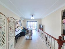 使用面积200平 一楼复式精装自住 九年川中 2号线地铁