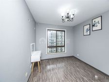 长征家苑 1室1厅1卫 精装修 260万元