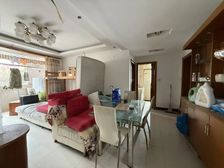 臻房源,红旗四街坊, 2004年商品房,飞机户型,性价比高