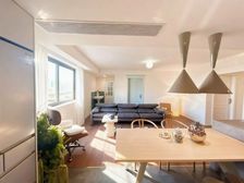 房东急售 ,精准修三房 出门地铁 ,看房方便 价格可谈