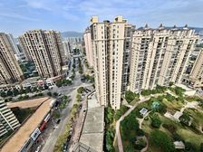 【镇中心次新小区】同地段性价比高 金凯乐南北对流改善型四房