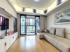 信达泰禾上海院子中间楼层边套三房 新装修 保养佳 带车位