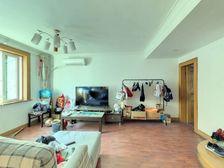 金榜世家(一至四期) 4室2厅 一楼带苑子,很少见的一复二