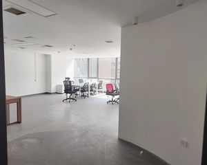 中国锦高层4300平稀缺连层急售临望京soho方恒国际融科
