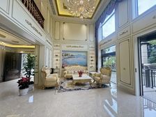 中铁阅山湖 6室1198万元难得的 独栋别墅 豪装拎包入住