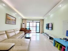 天花板级小区 环境好 绿化率高 品质社区 南北通透 带车位