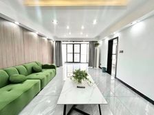 爆款户型!蓬莱公园必看小区!精装附送车位!满五接受长周期