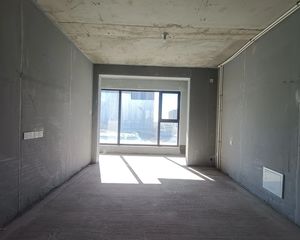 现房 小高层 好楼层 一梯两户 老证