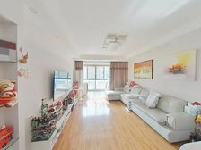 临地铁 中间楼层采光好 装修好 南北通透 有电梯 购物方便