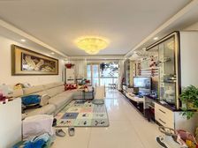 美林小城中高楼层双南3房,一梯两户,精装修,近地铁,近万达