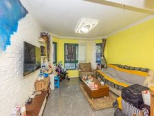 大花园 美的三房 南北通全明户型 小区中间位置诚意急售