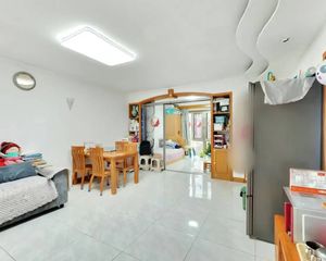 泰中花园 2室2厅 106.24平 正规三居室户型方正采光好