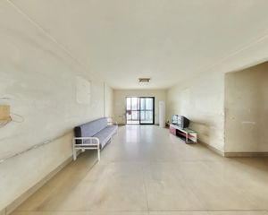 鼓楼世家3室2厅东南