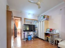 半个红绿灯,11号线地铁口,对 面的买家看过来