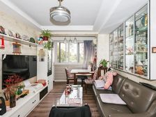 锦江乐园站200 ,5年精装修,一梯两户三楼,双南全明