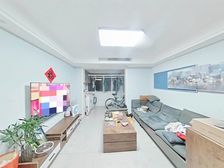 龚路新城 3室2厅1卫 精装修 240万元