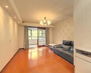 新里西斯莱公馆南北全明格局两居看房方便