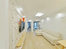 曹路 南北通透 电梯房 出行方便 近地铁 满五 装修好