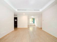 近地铁!把阳光装进家!让您眼前一动的生活优选!车位充足!