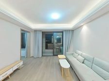 万达茂商圈 大四房 四开间朝南采光刺眼 保养好 看房方便