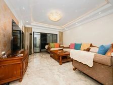 处凌云之位 尽阅繁华 送产权车位 临河 随时可看 诚意出售