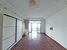 品质小区 电梯三房 户型正气 杨泰实验 环境好 好楼层近地铁