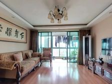 新出笋盘! 房东卖房处理资产!出价就卖!送产权车位!采光无敌