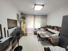 新出刚需2室,总价超低,随时看房,非常诚心出售