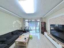 精装40万 保养非常好 有停车位 满五一 落地窗