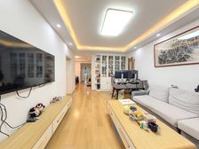 海洲国际有地下车库 2梯2户板式房 业主出国急售 价格可再谈
