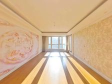明秀山庄A区 4室2厅2卫 南北通透 全明户型 性价比高