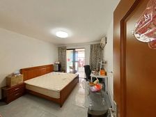 低楼层 少有价 格 已改三房 空关 看房方便 诚心卖