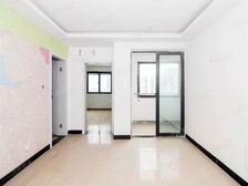 2019年电梯高层,正规一房一厅,看房随时,价格可谈