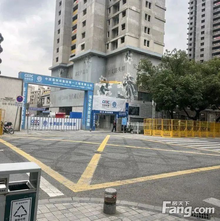 小区相关图