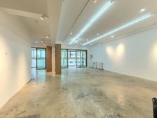 急卖亨特特国际大户型 带阳台 朝向好 日照充足 生活出行方便