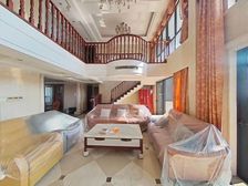 房东急售!送产权车位!顶层别墅 复式300平使用面积南北通透